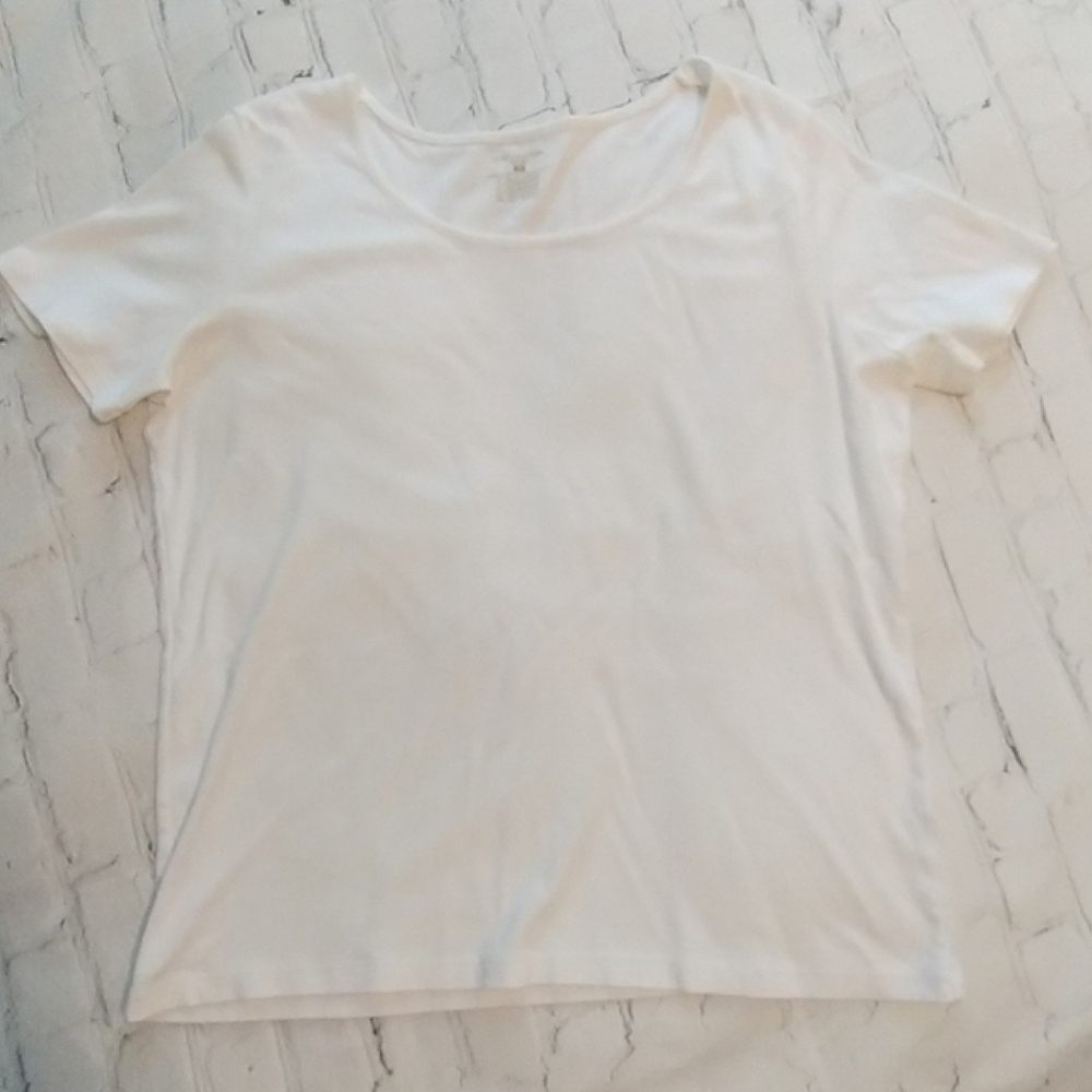 Jones New York Sport White Short Sleeve Tee Basic Tops
